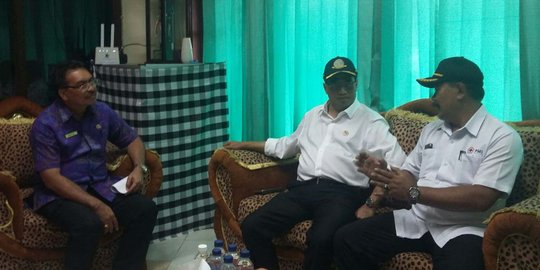 Menhub Budi minta pengusaha transportasi bantu pengungsi Gunung Agung