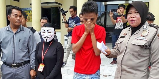 Usai antar anak buah ke pelanggan, Feri muncikari 