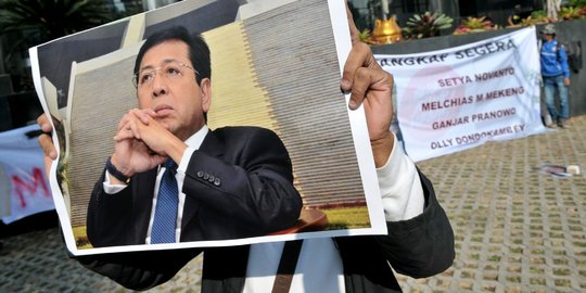 10 Hari upaya 'kudeta' saat Setya Novanto terbaring di rumah sakit