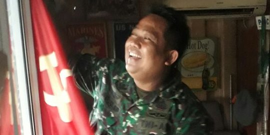 Tak tahu simbol PKI, kafe di Jalan Antasari pasang bendera palu arit