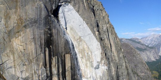 Kondisi tebing El Capitan usai longsor dan tewaskan pendaki