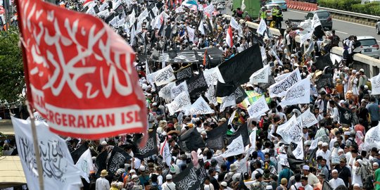 Lawan kebangkitan PKI & Perppu Ormas, massa minta 