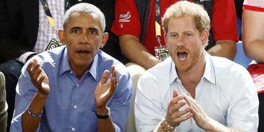 Keseruan Barack Obama dan Pangeran Harry nonton pertandingan basket di Kanada
