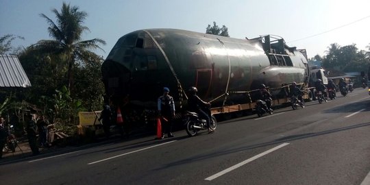 Cerita pesawat C130 pemberian JFK kepada Soekarno 