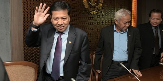 Kekecewaan warga soal gugurnya status tersangka Setya Novanto