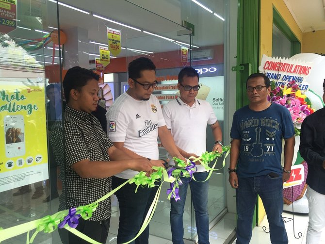 gerai cantik seluler dibuka di tangerang