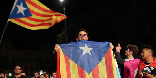 Euforia warga Catalunya rayakan hasil referendum kemerdekaan