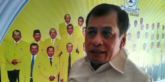 Nurdin Halid sebut pleno pergantian Setnov bisa saja tanpa persetujuan Sekjen Golkar