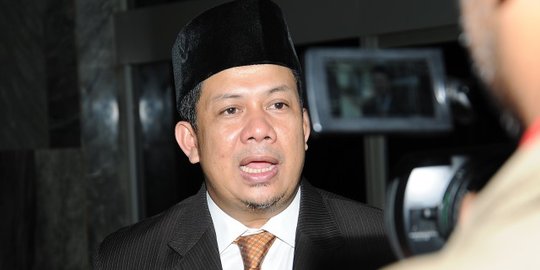 Fahri Hamzah minta KPK dibubarkan karena selalu bikin ribut