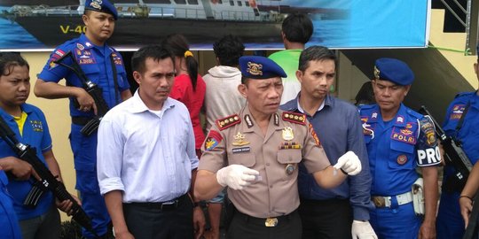 Suami nganggur dan banyak utang, IRT di Banyuasin jadi bandar sabu