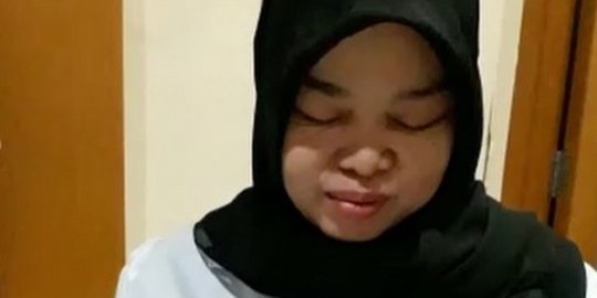 Berlinang air mata, pegawai Pemprov DKI ini bahagia suratnya dibalas Ahok