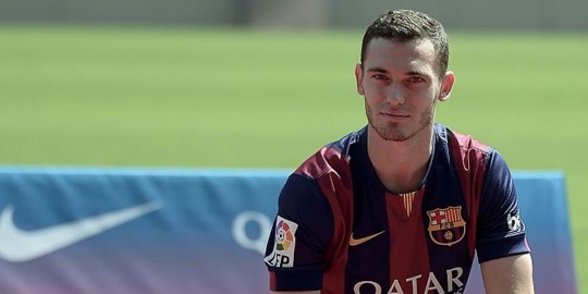 Barcelona Ke Premier League | bek barcelona pilih bungkam soal gosip ke premier league Barcelona Ke Premier League | bek barcelona pilih bungkam soal gosip ke premier league