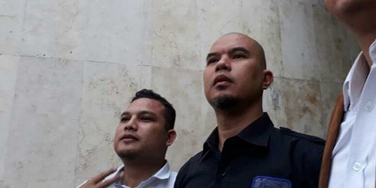 Polisi minta Ahmad Dhani bukti sebagai owner karaoke Masterpiece