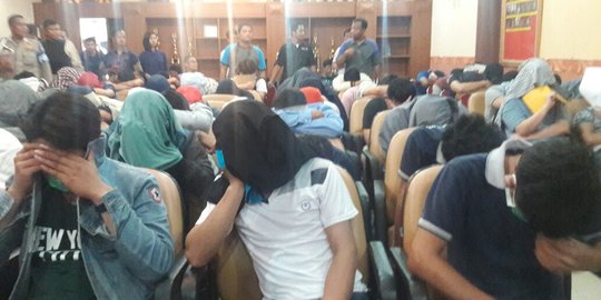 Kronologi penggerebekan tempat spa gay di Harmoni