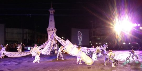 Antusiasme puluhan ribu warga saksikan Wayang Jogja Night Carnival