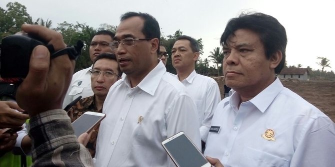 Tinjau lokasi, Menhub Budi Karya yakin Bandara Kulon Progo rampung 2019