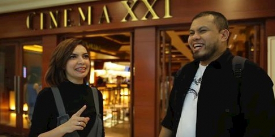 Nobar PENGABDI SETAN, Najwa Shihab yang Biasanya Cool Jadi Begini