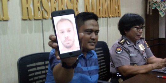 Kabur usai ditahan, bule Australia pembawa ganja dibekuk lagi saat cari makan siang