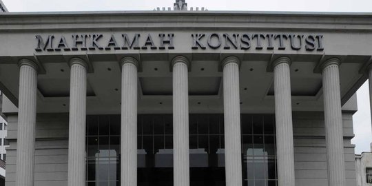 MK tegaskan alat bukti sebelumnya bisa buat keluarkan sprindik baru