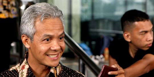 Ganjar Pranowo disentil bakal Cagub Jateng dari Gerindra, ini kata Sekjen PDIP