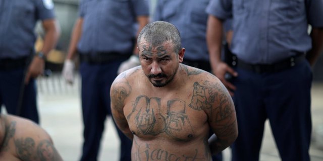 Foto Tampang Sangar Anggota Geng Paling Brutal Dunia Di Penjara