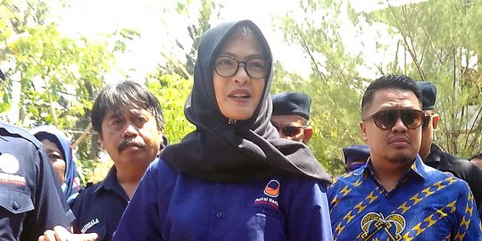 DPD NasDem Makassar tampil beda saat serahkan dokumen ke KPU