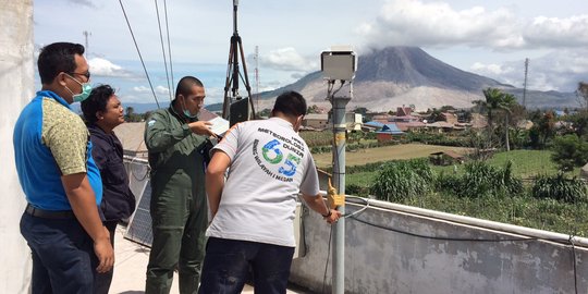 Jokowi memastikan erupsi Gunung Sinabung masih akan terjadi