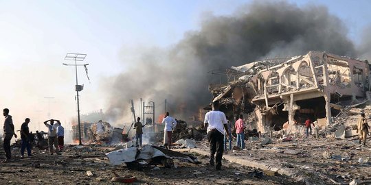 Bom kembar guncang Somalia, 85 orang tewas