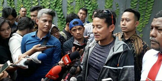 Tolak pakai mobil dinas Lexus, Sandiaga pilih Nissan ke acara pelantikan