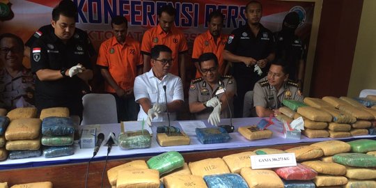 300 Kg ganja asal Aceh diselundupkan dengan truk dimodifikasi