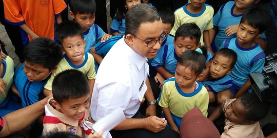 Kunjungi SD di Cawang, Anies-Sandi janji perbaiki kualitas pendidikan di DKI