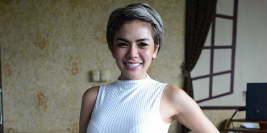 Ingin balikan, Nikita Mirzani belum bisa move on dari Bule Italia