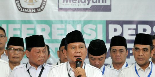 Ditertawakan karena pakai Nokia, Prabowo bilang 'kurang ajar kalian ya'