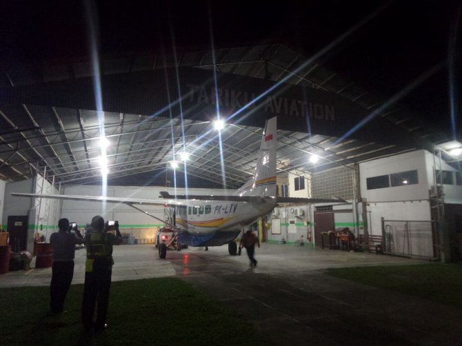 asian one air tergelincir di sentani