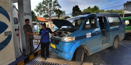 Ratusan angkot di Bogor gunakan BBG dengan konverter gratis