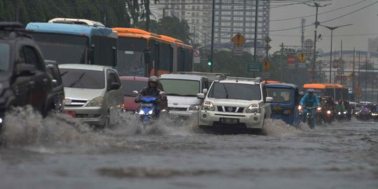 Sandi sayangkan dari 5.000 laporan soal genangan usai hujan, 50 persen hoax