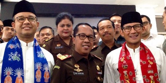 Anies-Sandi minta Kejati pantau proyek-proyek garapan Pemprov DKI