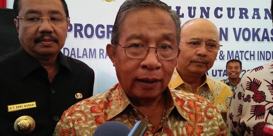 Menko Darmin: Proyek infrastruktur belum semua selesai, Anda sudah hitung utangnya