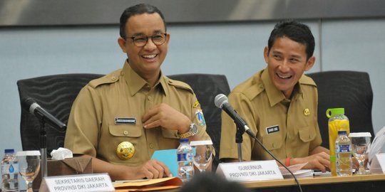 Tantangan berat Anies-Sandi di pekan pertama jadi pemimpin DKI