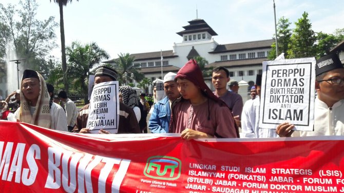 demo perppu ormas di bandung