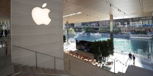 Melihat uniknya arsitektur toko terbaru Apple di Chicago