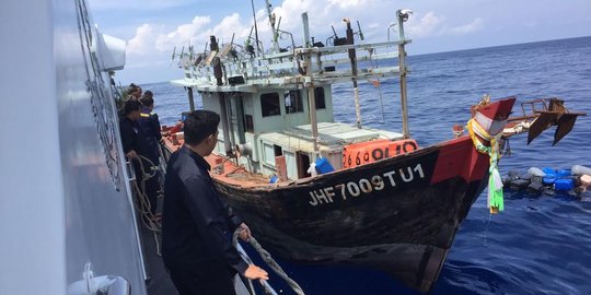 Menteri Susi akan buat museum kapal pencuri ikan Indonesia