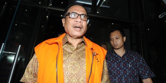 Terpidana kasus e-KTP usai diperiksa KPK