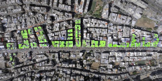 Mahakarya mural 'Salam' sepanjang 1,3 km untuk perdamaian di Lebanon