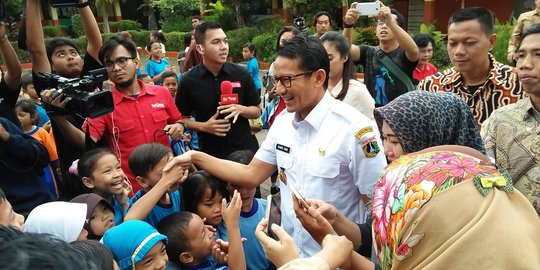 Sandi persilakan rumah dinasnya digunakan untuk Kebaktian