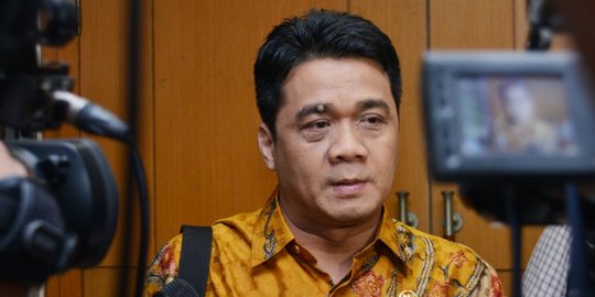 Politisi Gerindra nilai proyek kereta cepat Jakarta-Bandung menghamburkan uang