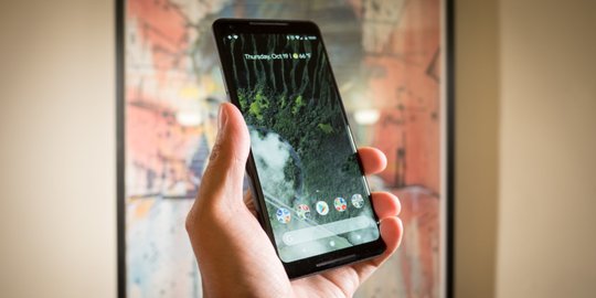 Ini penjelasan lengkap soal fitur 'remas' yang ada di Pixel 2!