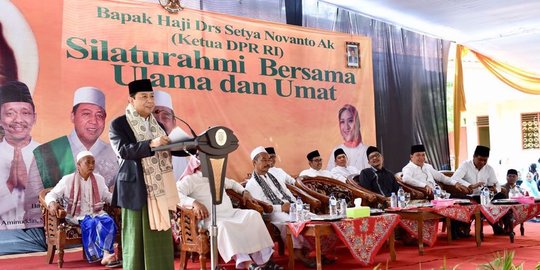 Di pesantren, Novanto sebut Hari Santri hadiah terindah dari Jokowi