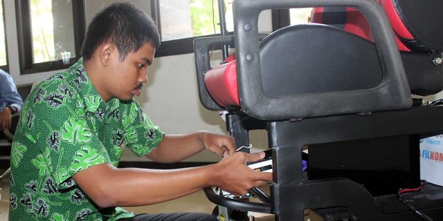 4800 Kursi Roda Pintar Gratis