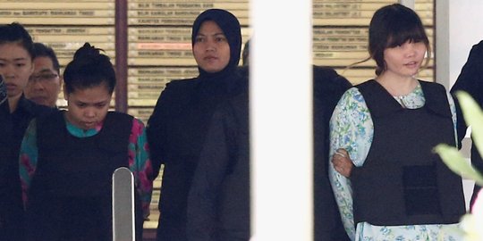 Rekonstruksi 2 terdakwa pembunuhan Kim Jong Nam bikin heboh Bandara Kuala Lumpur